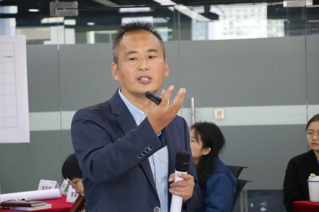 程兆謙教授作企業(yè)戰(zhàn)略解析分享 程兆謙教授作企業(yè)戰(zhàn)略解析分享