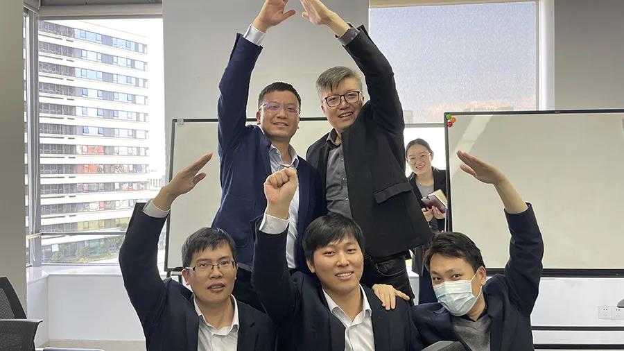 小隊(duì)成員合影1 小隊(duì)成員合影1